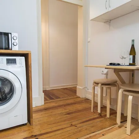 Lovelystay - Lx Spacious With Patio *