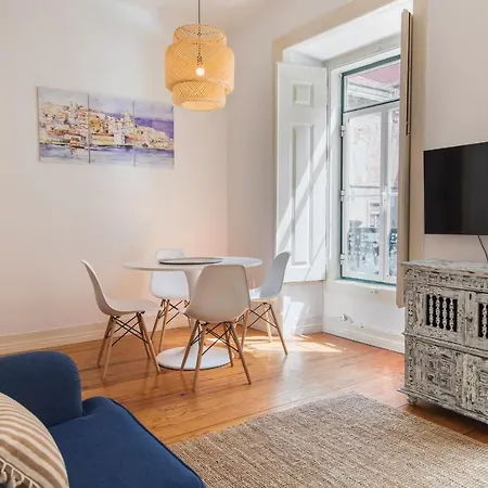 Lejlighed Lovelystay - Lx Spacious With Patio