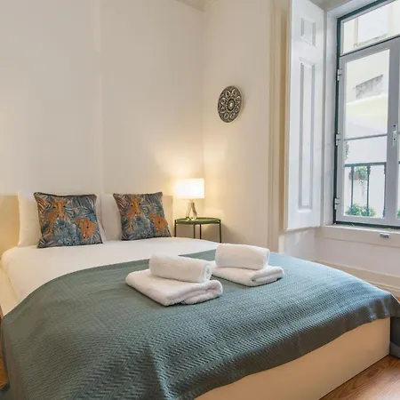 Apartman Lovelystay - Lx Spacious With Patio *